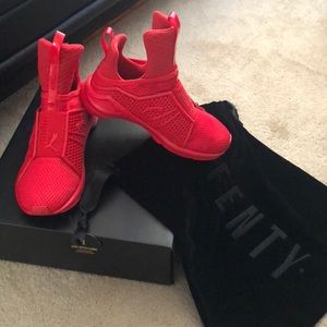 Fenty trainee women’s shoes